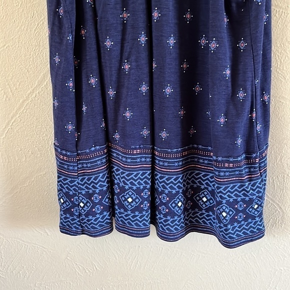 Old Navy high neck swing top sleeveless tassel tie in the back size S - Picture 3 of 13